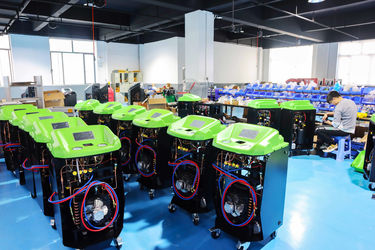 Guangzhou Wonderfu Automotive Equipment Co., Ltd linha de produção da fábrica
